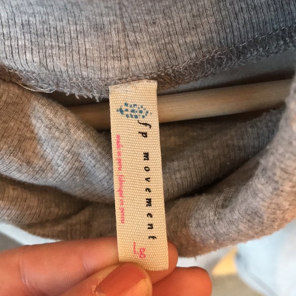 Free People Movement Lara Pullover Size Large - Picture 4 of 9
